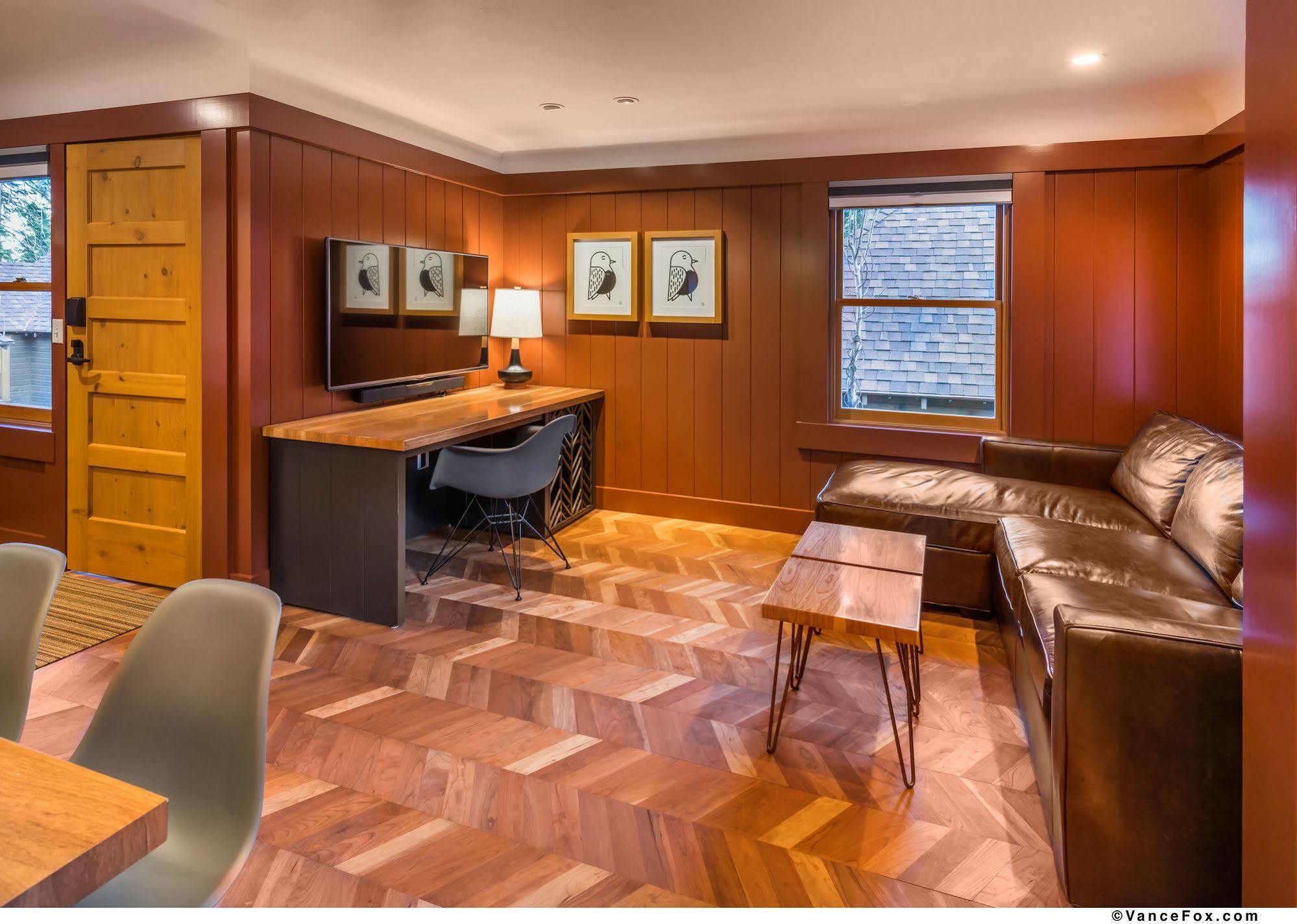 Cedar Crest Cottages Homewood Εξωτερικό φωτογραφία